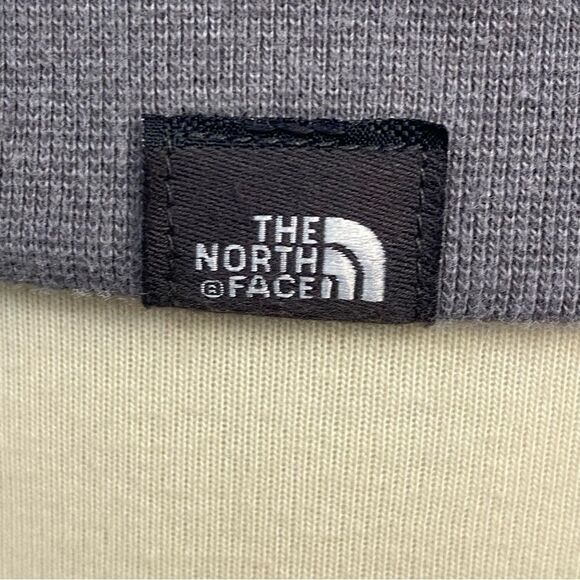 THE NORTH FACE DEER GRAPHIC SWEATSHIRT - Picture 5 of 7